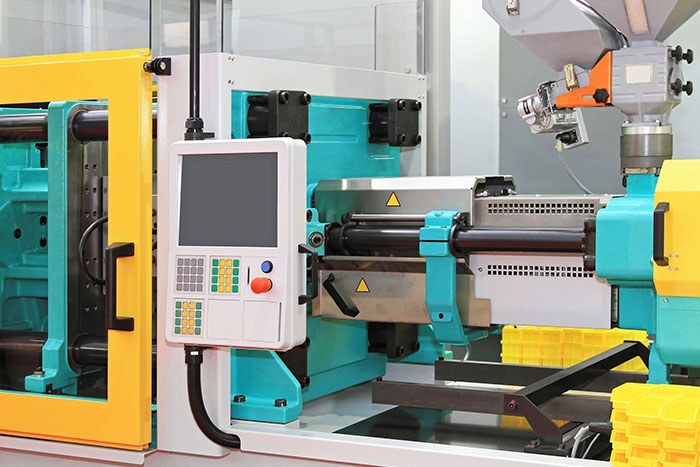 High-volume plastic injection moulding machine producing PP ABS HDPE parts in Delhi